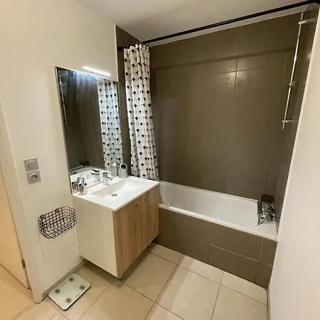 - Cartoucherie 402 Appartement